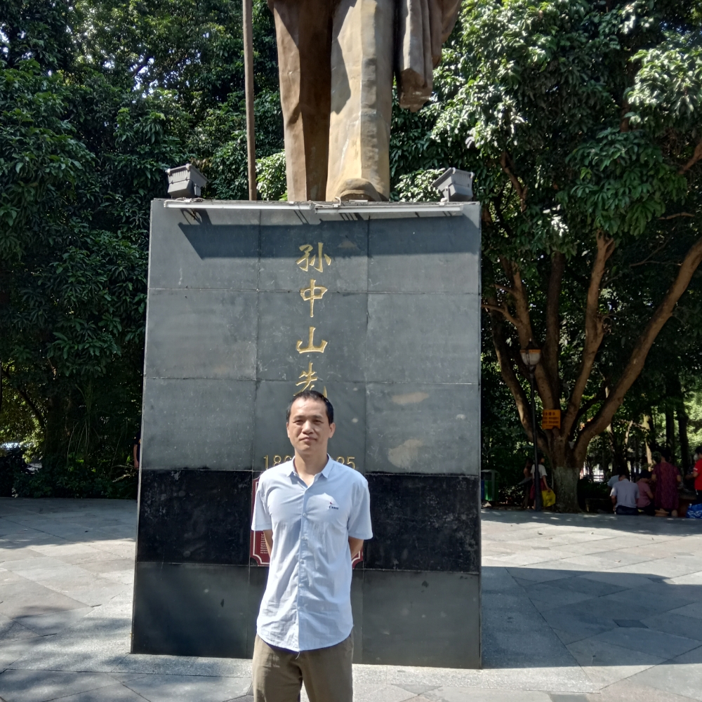 阿友友的照片