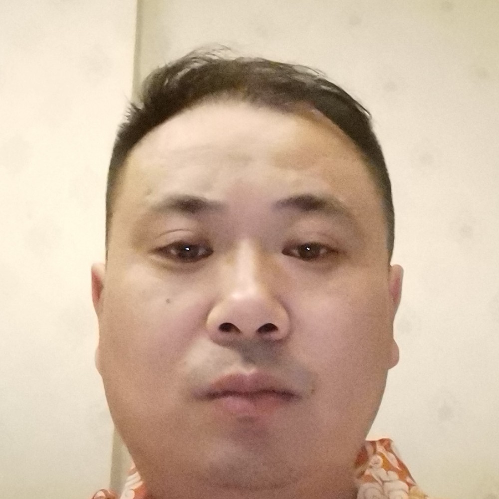 左才的照片