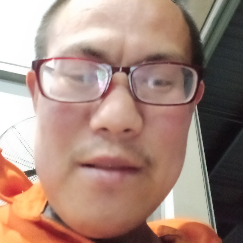 洁净深拥乌冬面的照片