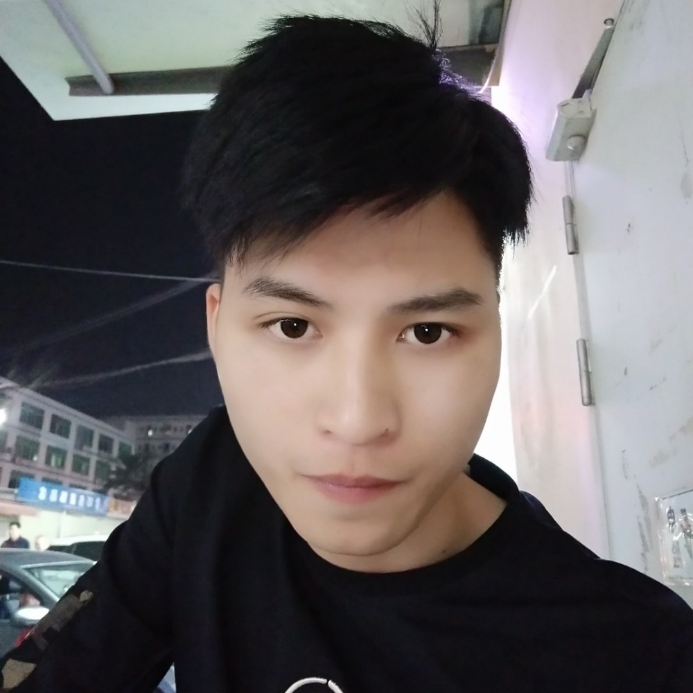 大哒哒哒的照片