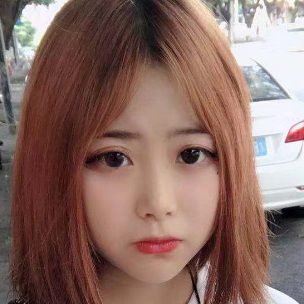 哭泣保卫世界的照片