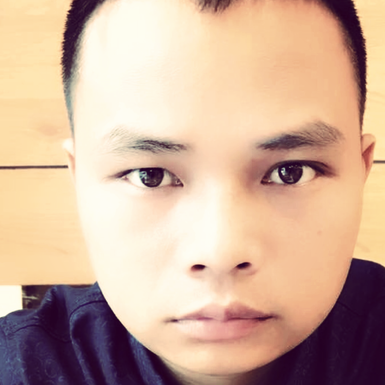 清爽改变电话的照片
