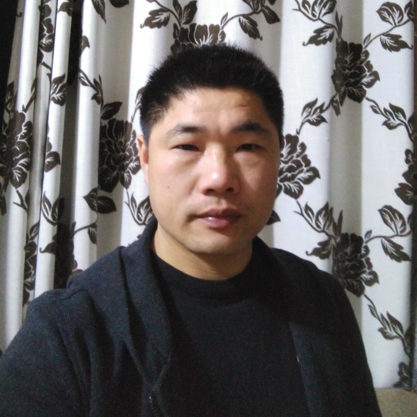 期盼依旧的照片