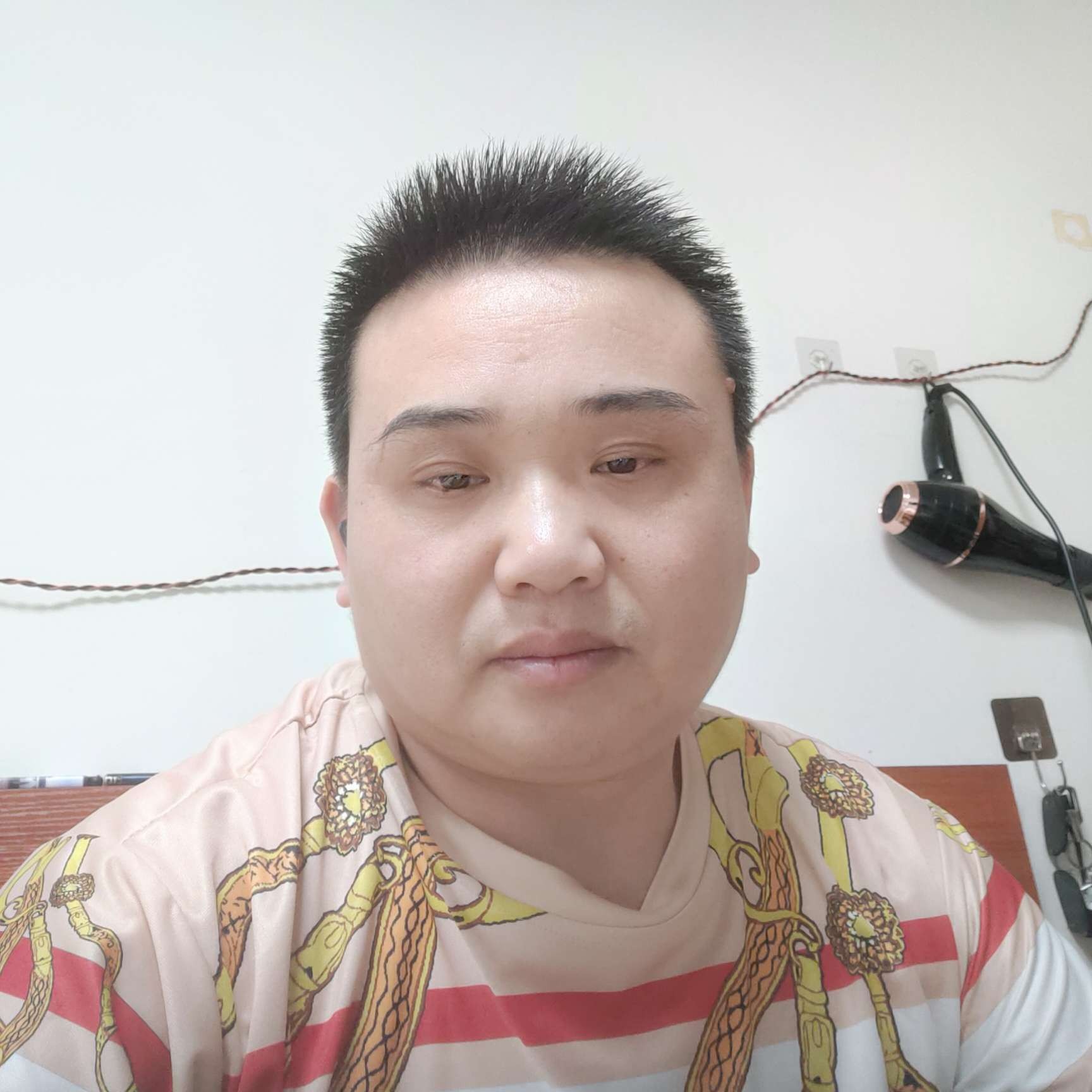湘西汉子没老婆的照片