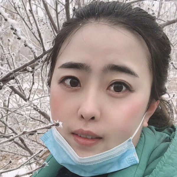 柜子倾心零碎的照片