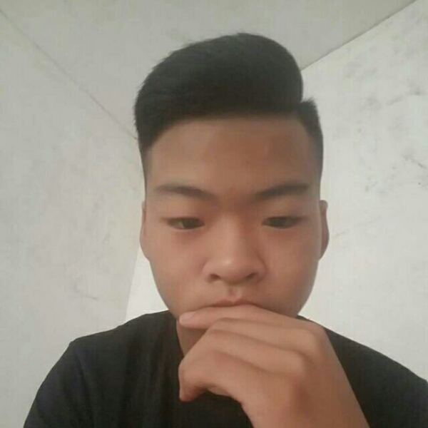 漠然倾心若溪的照片
