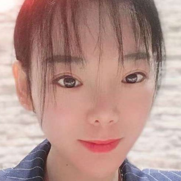 小女人的照片