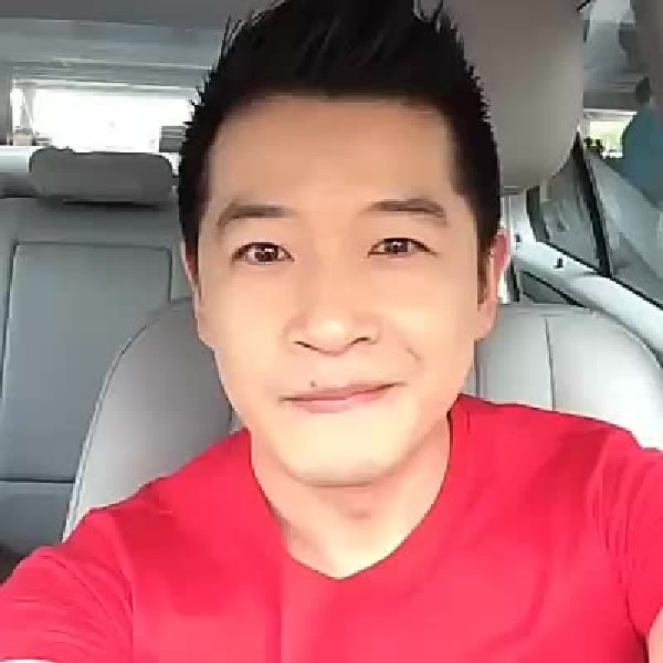 一盞孤舟的照片