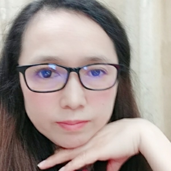 李梦姐的照片