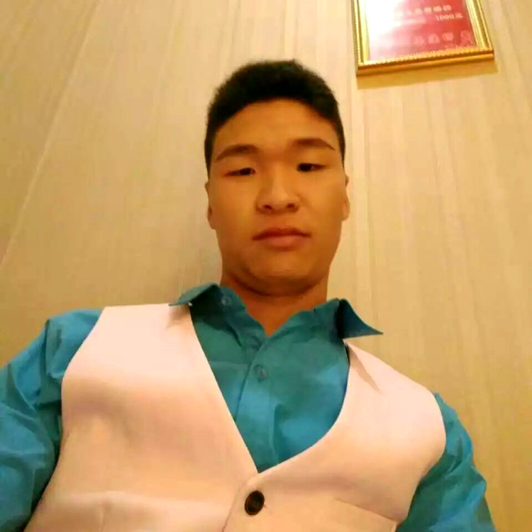 暧昧拾忆路人的照片