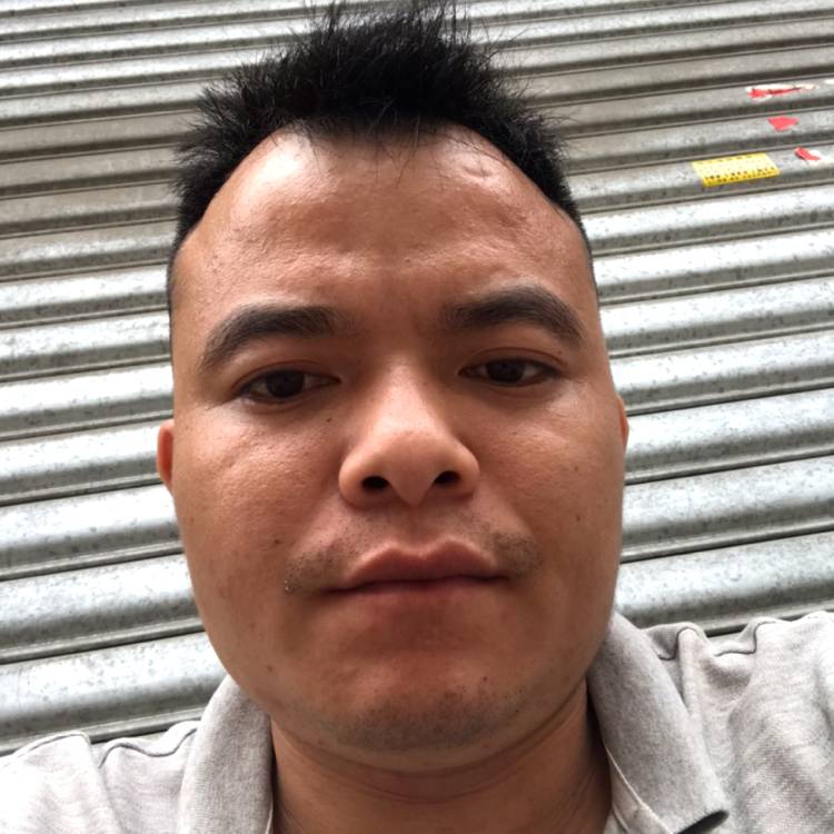 不小了,找个她的照片