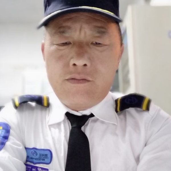 虚心迎樱桃的照片