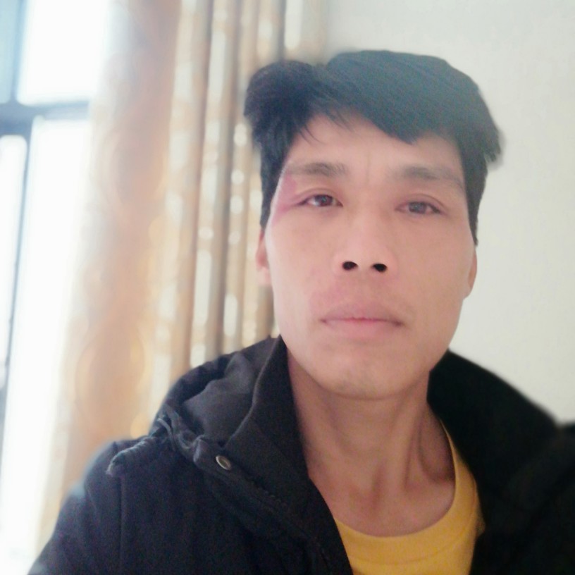 德克拉的照片