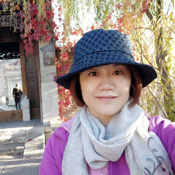六月玉兰的照片