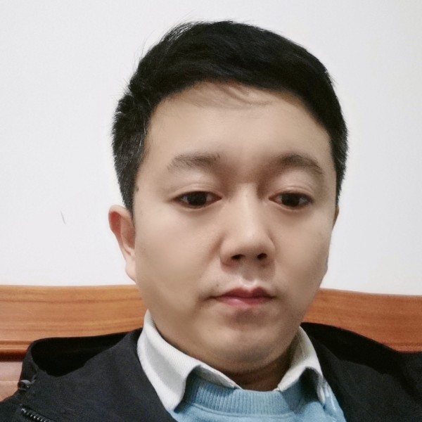 周述林的照片