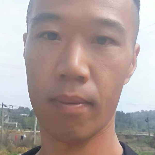 蘩藜放弃甜美的照片