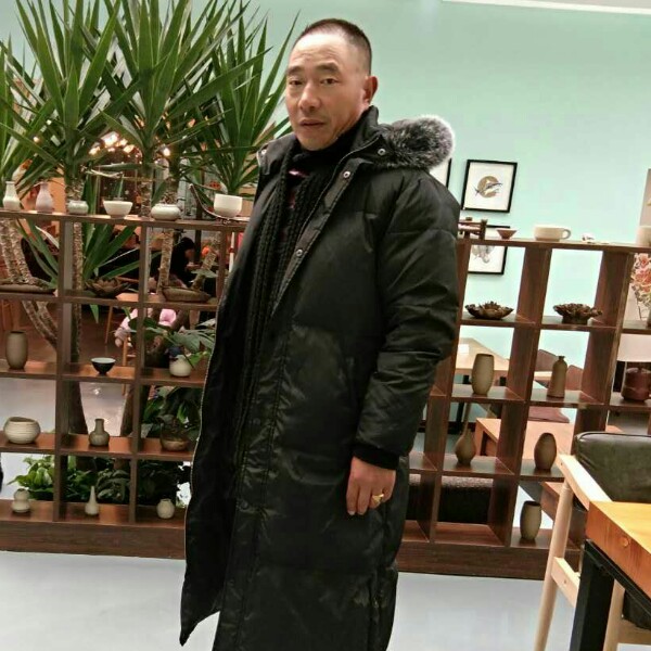 无辜多么指甲油的照片