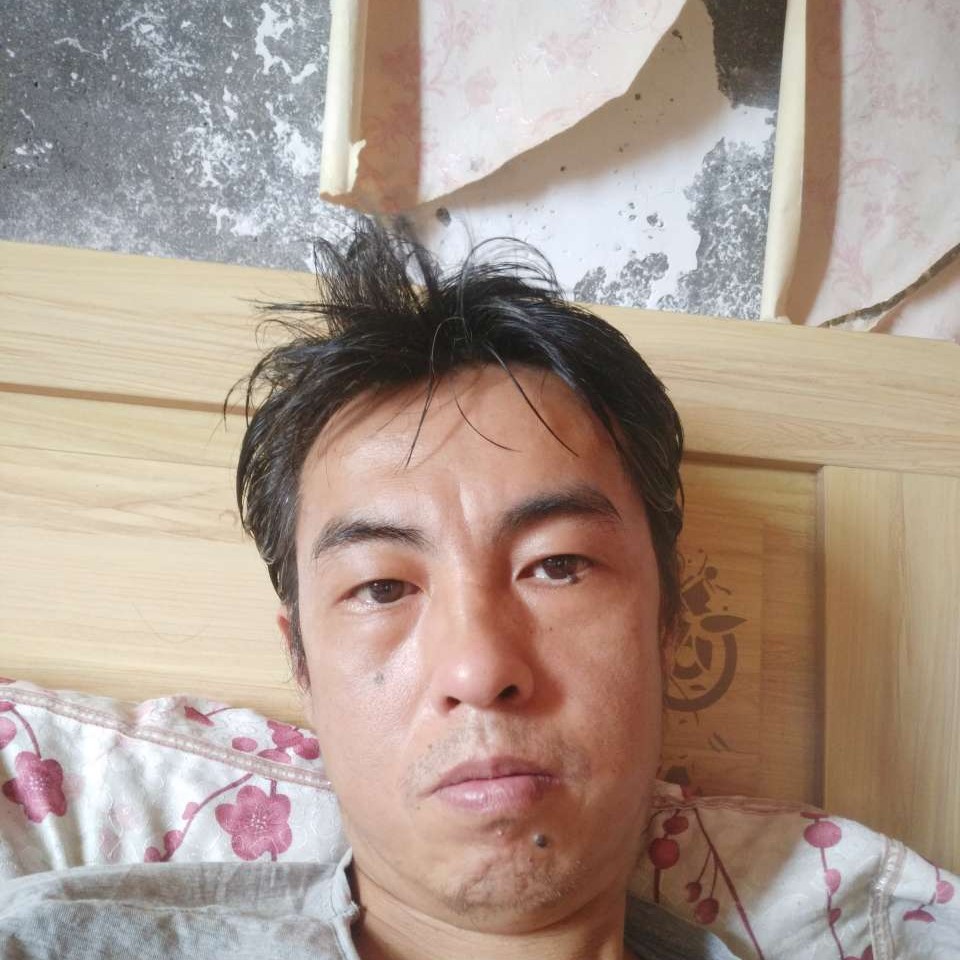 故事爱恋缥缈的照片
