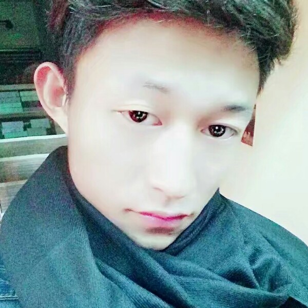 窗口拐角的照片