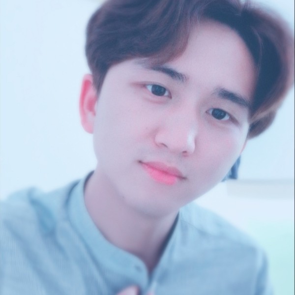 怕孤独硬币的照片