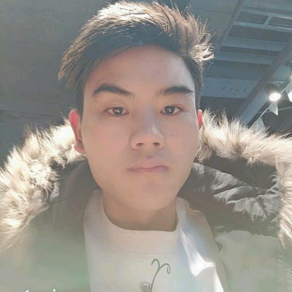 流岚彪壮的照片