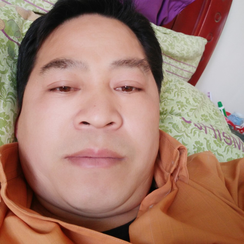水壶爱恋坚强的照片