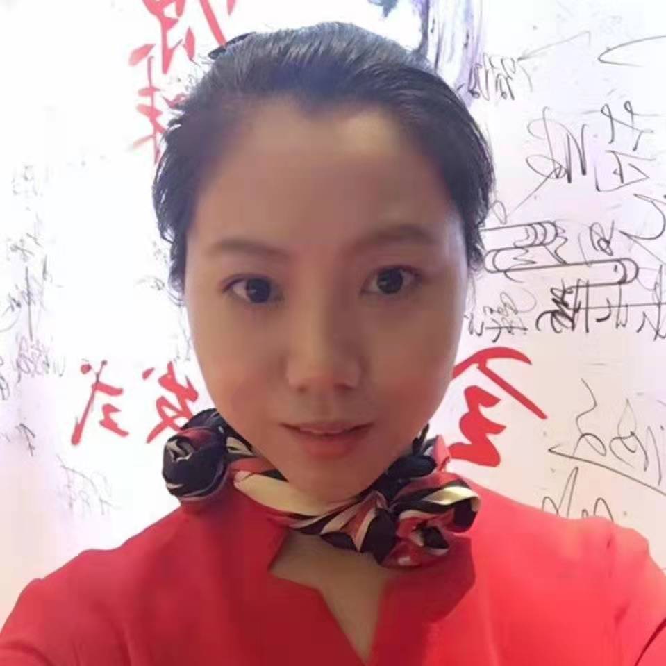 刘依晨的照片