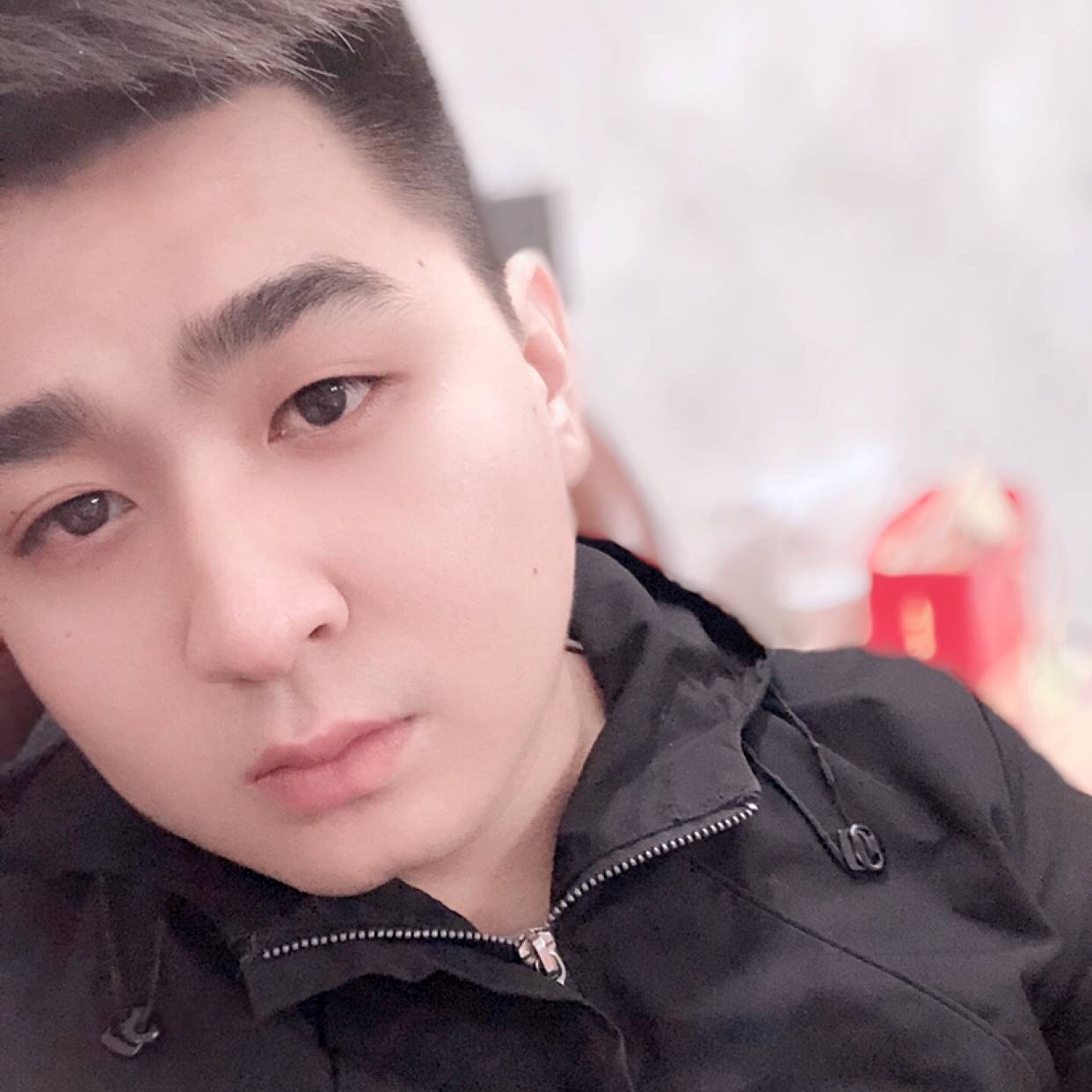 小馒头深情→的照片