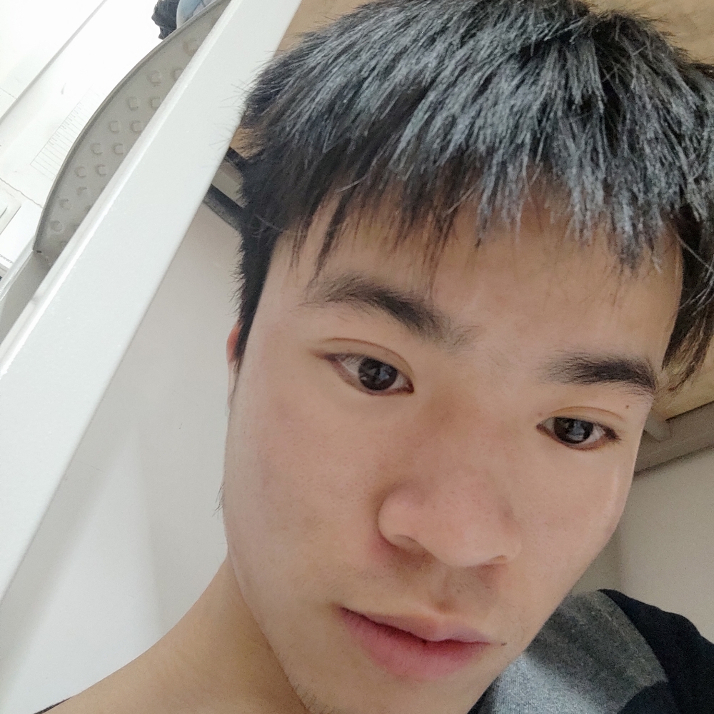 佷黎的照片