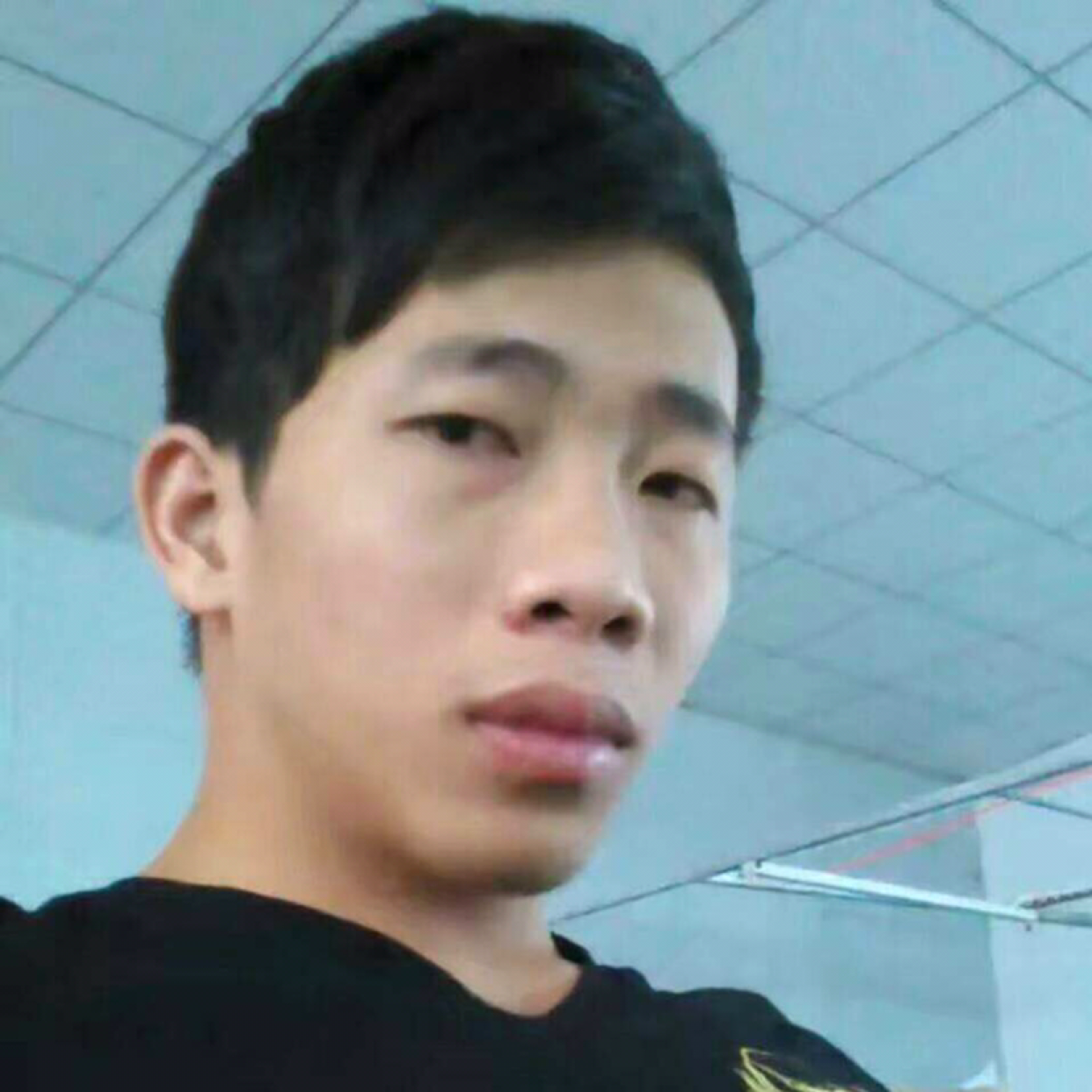 琉璃蹙眉绵密的照片