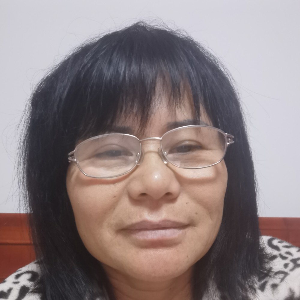 如梦漫步幸福的照片