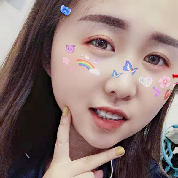 剪影多情的照片