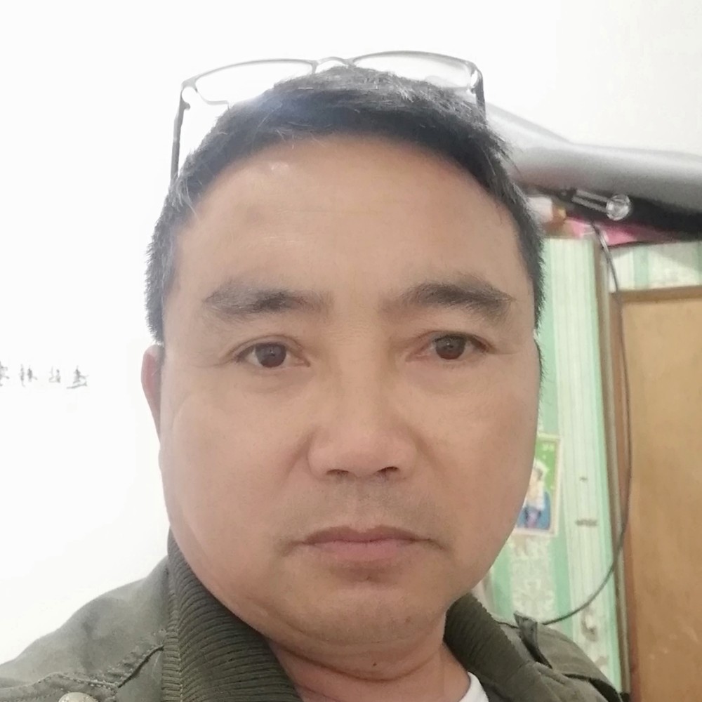 秋爱钓鱼的照片
