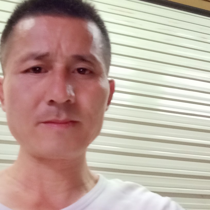 我不负人的照片