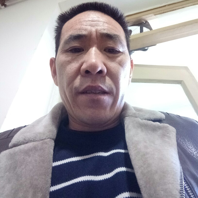 月光下的筹候的照片
