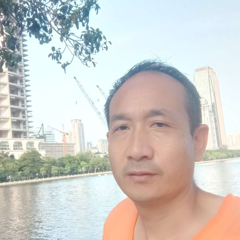 现代有思恋的照片