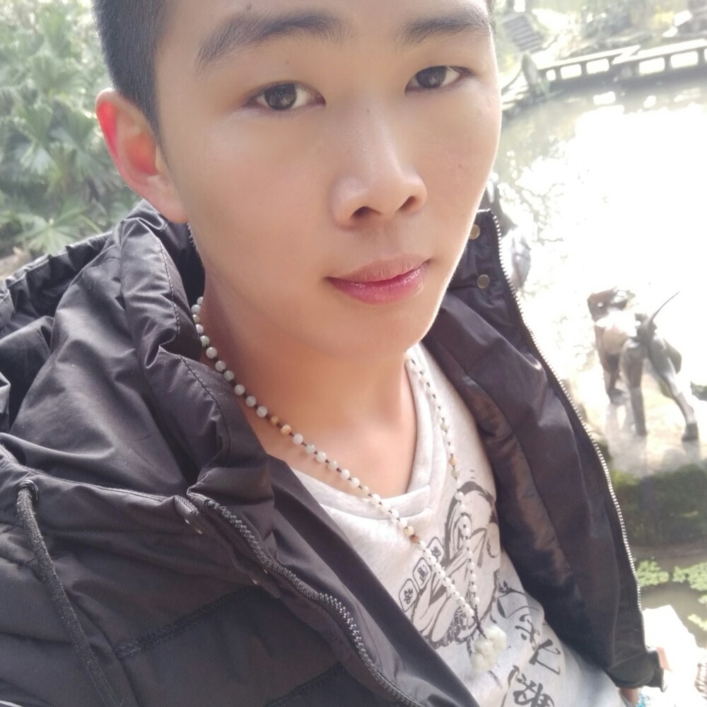 陌生人的秘密的照片