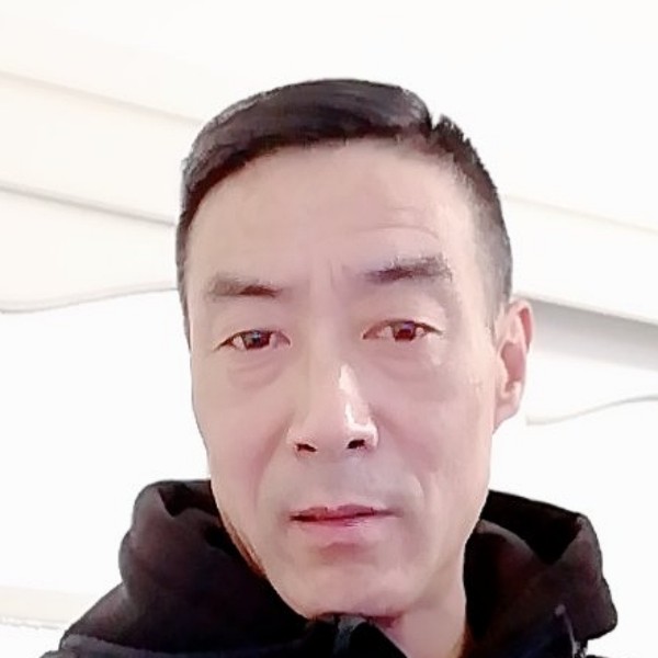 俏皮苦恋初妆的照片
