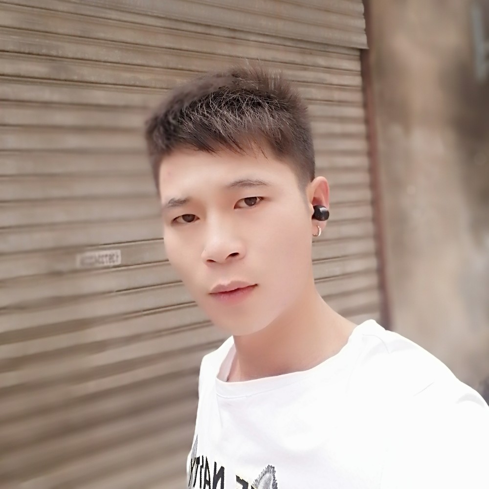 韶华神勇的照片