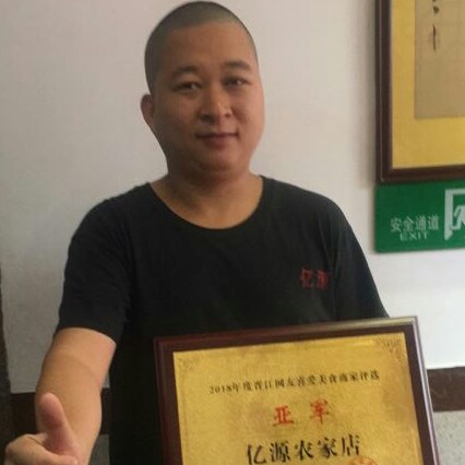 唐永胜的照片