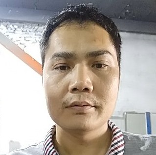 红酒苦恋精明的照片