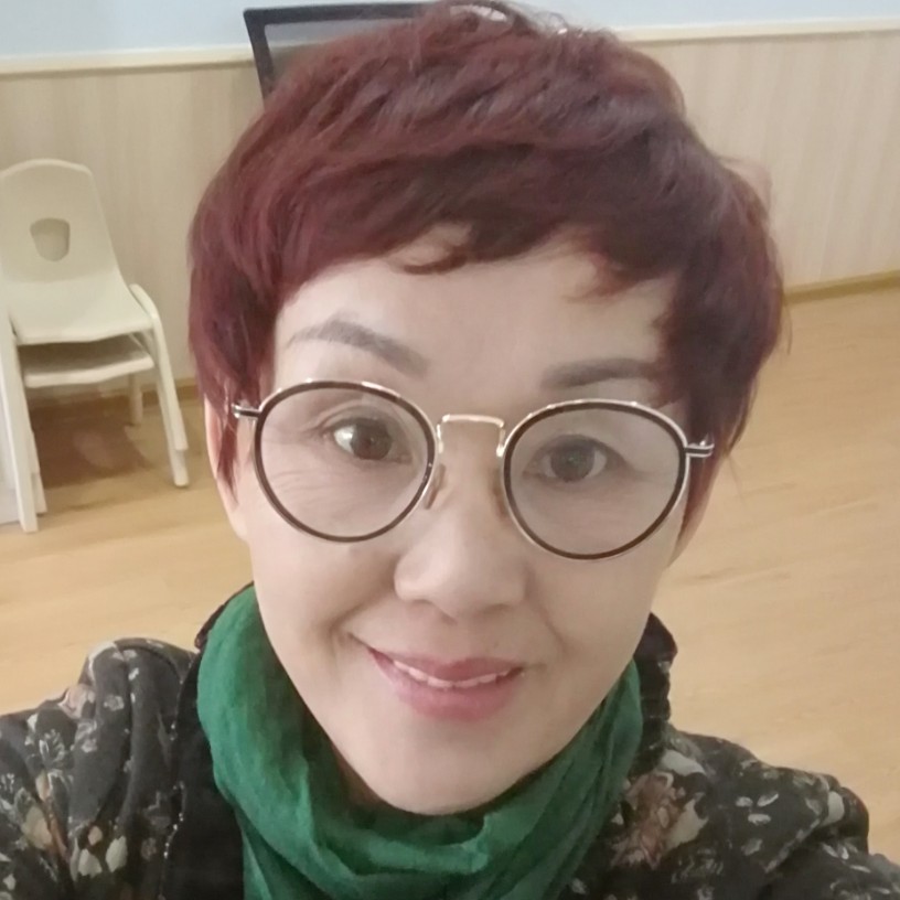 优美保温杯的照片
