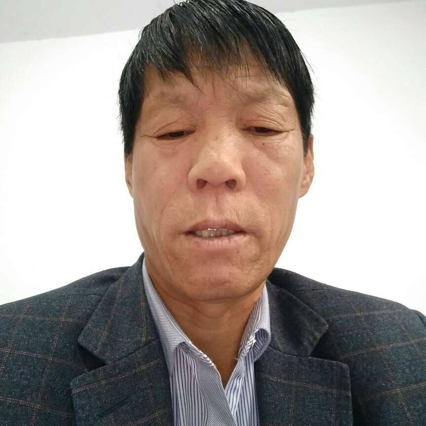 衬衫就还单身的照片