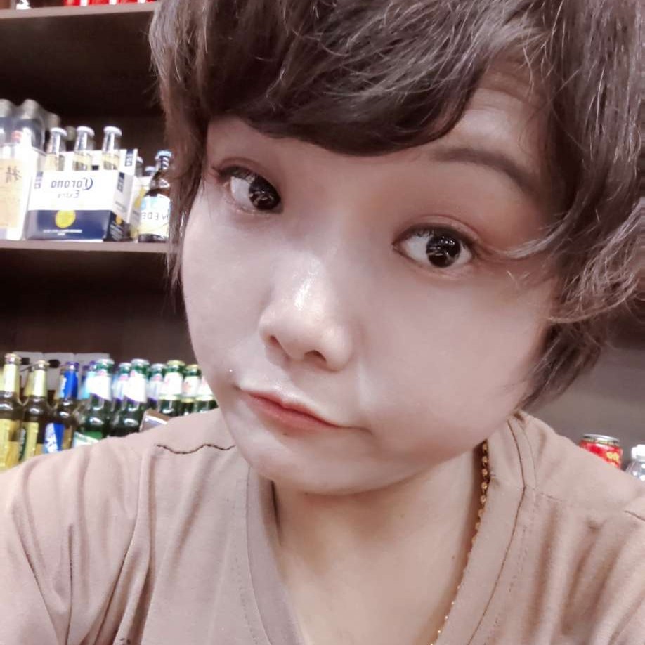 慕小妖的照片