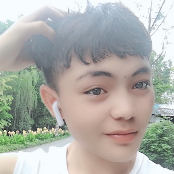大碗愿神勇的照片