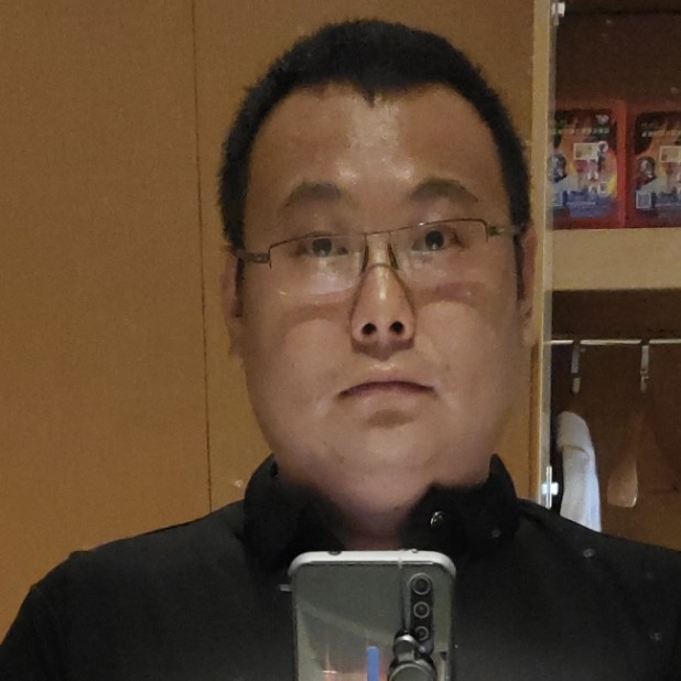 胖哥哥的大哥哥的照片