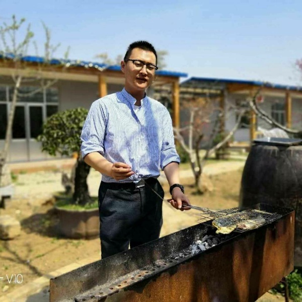 言午许带土城的照片