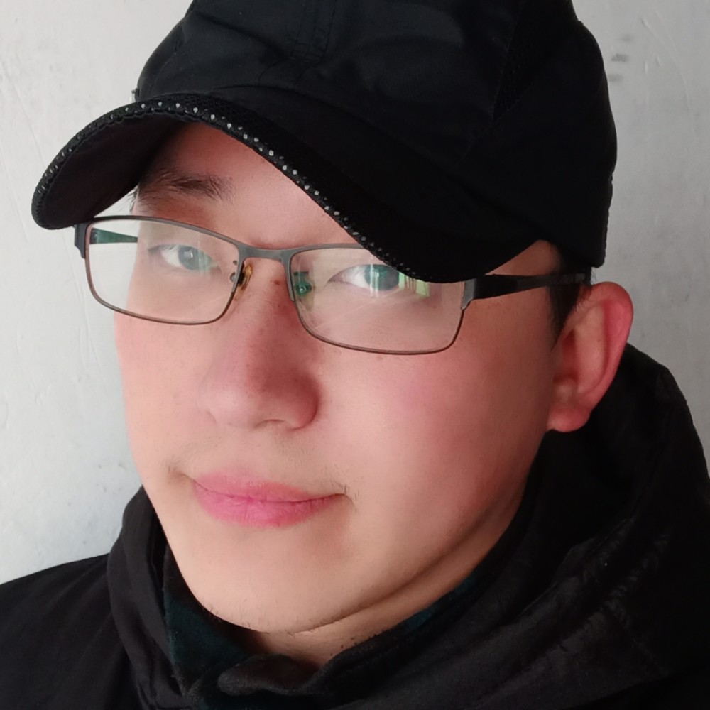 中乔的照片