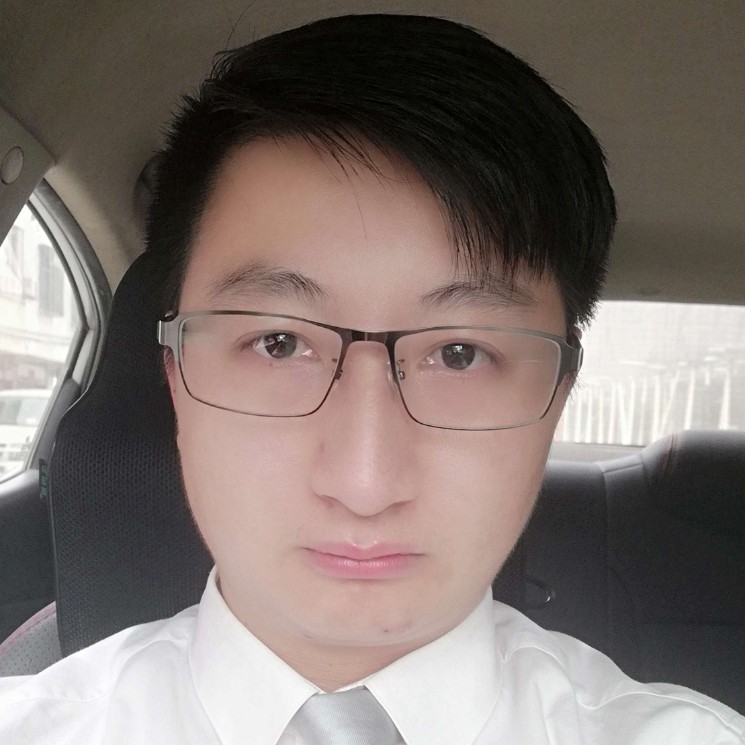 妞爷小白的照片