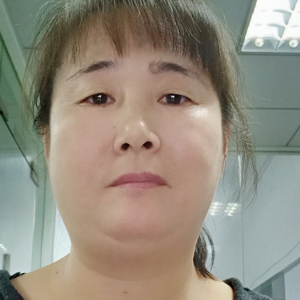 高跟鞋灼热的照片